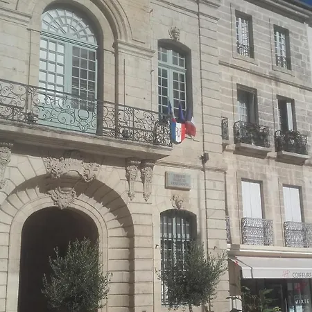 T2 Avec Balcon à15 Km De La Apartamento *